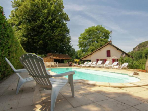 Charming Cottage with Pool in V zac South of France